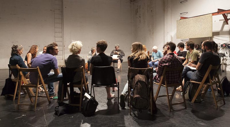 “BECA PARA DRAMATURGOS DEL LABORATORIO RIVAS CHERIF PARA L’OBRADOR D’ESTIU”