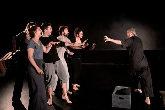 CDN - La rebelión de los hijos que nunca tuvimos (Escritos en la escena)